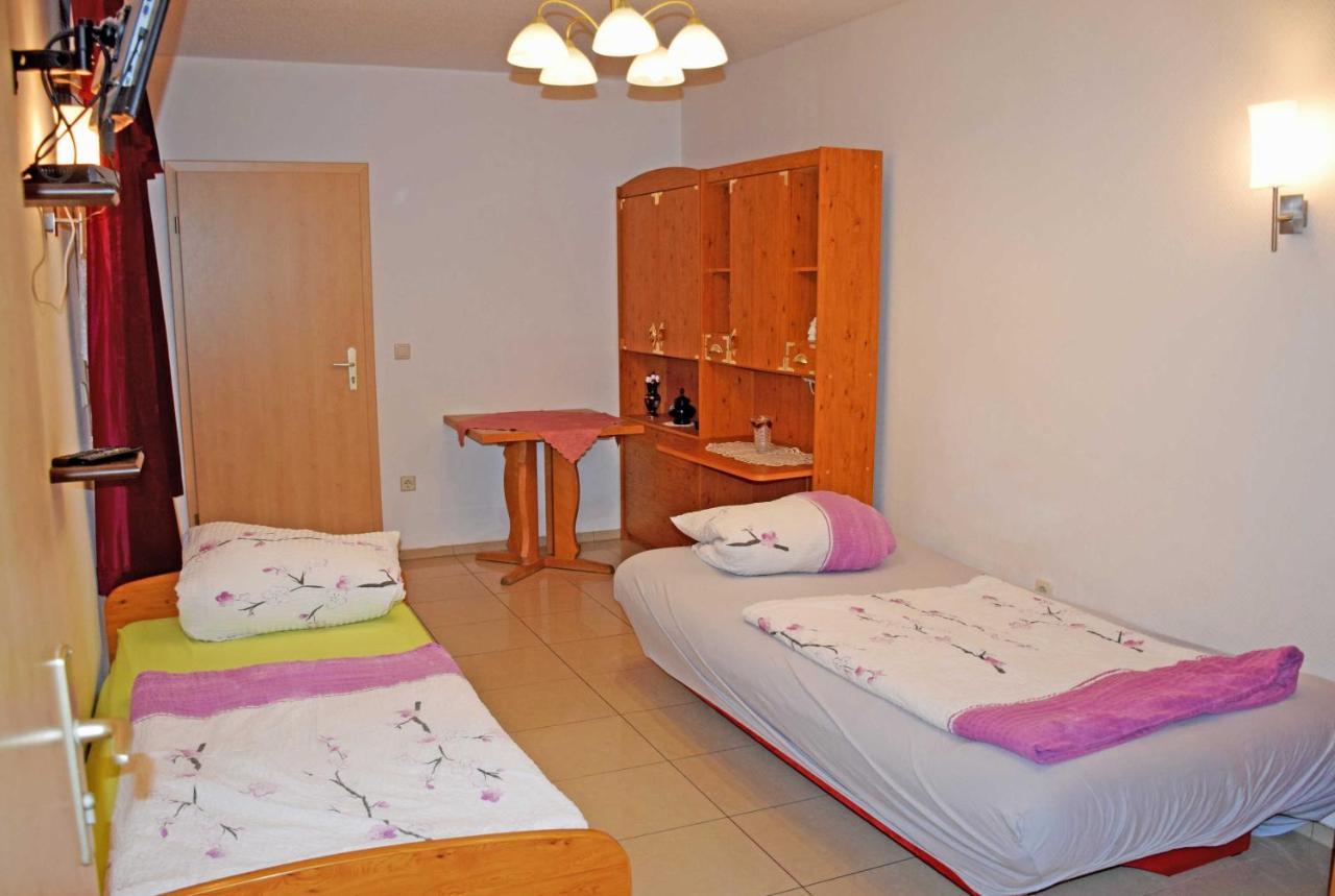 Ferienwohnung/ Ferienzimmer Asche Aschersleben Exterior foto